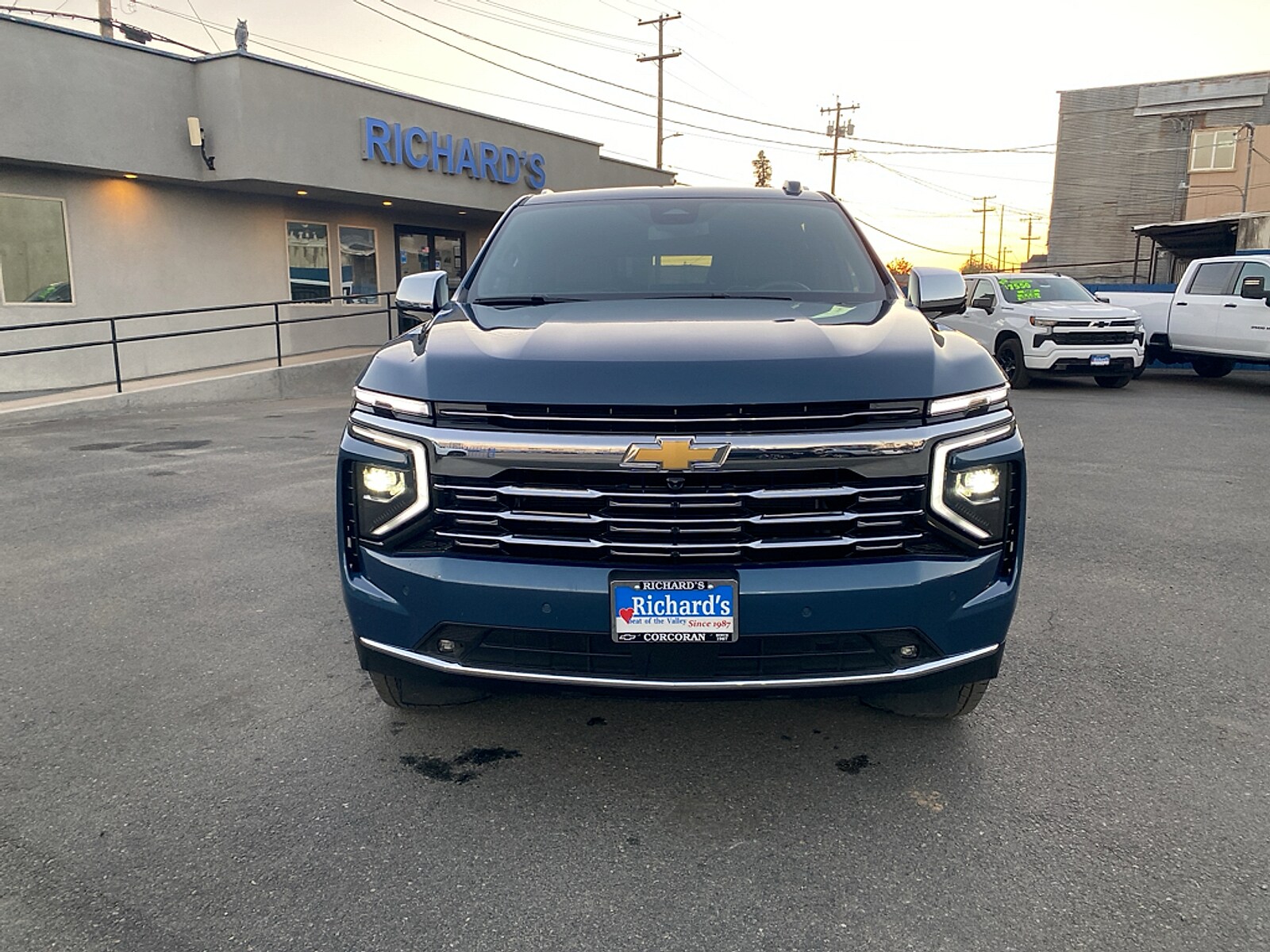 2025 Chevrolet Suburban Premier - Photo 11