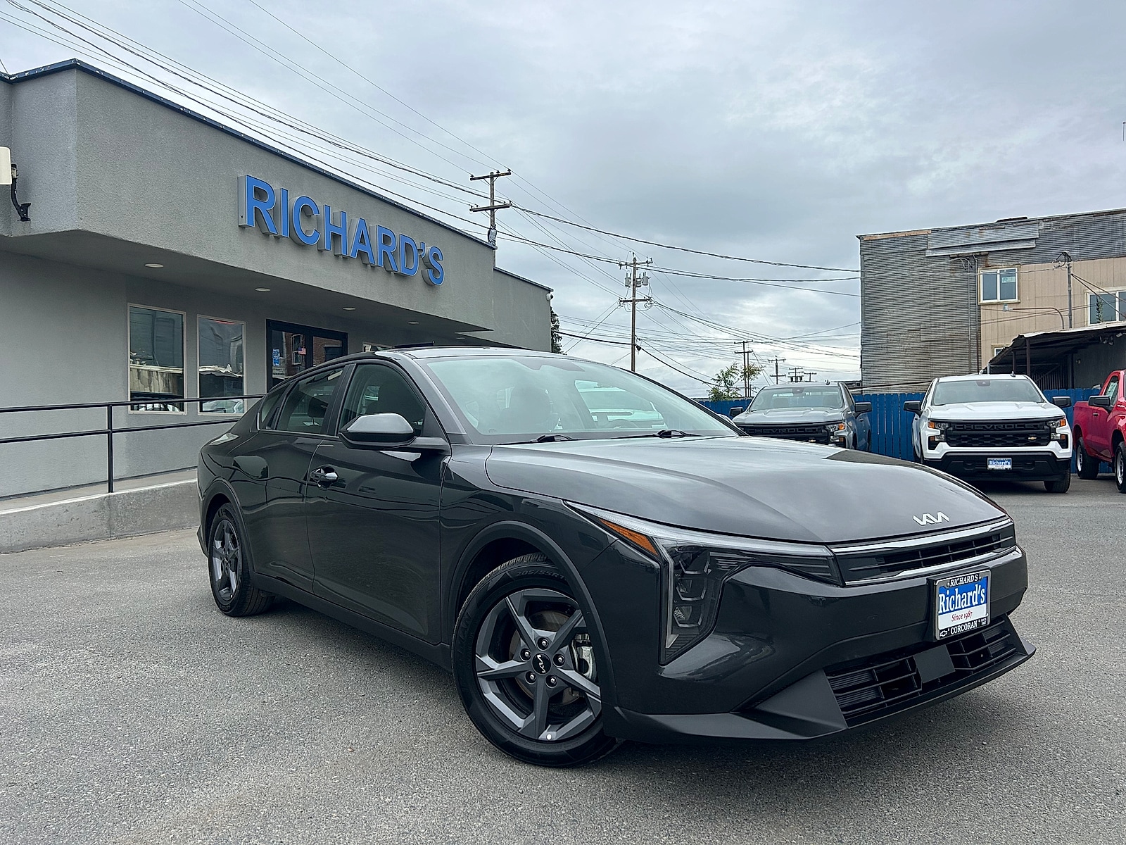 2025 Kia K4 LXS AT's photo