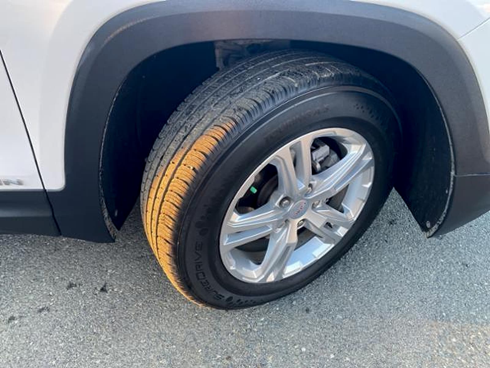 Used 2022 GMC Terrain SLE with VIN 3GKALMEV4NL281774 for sale in Corcoran, CA