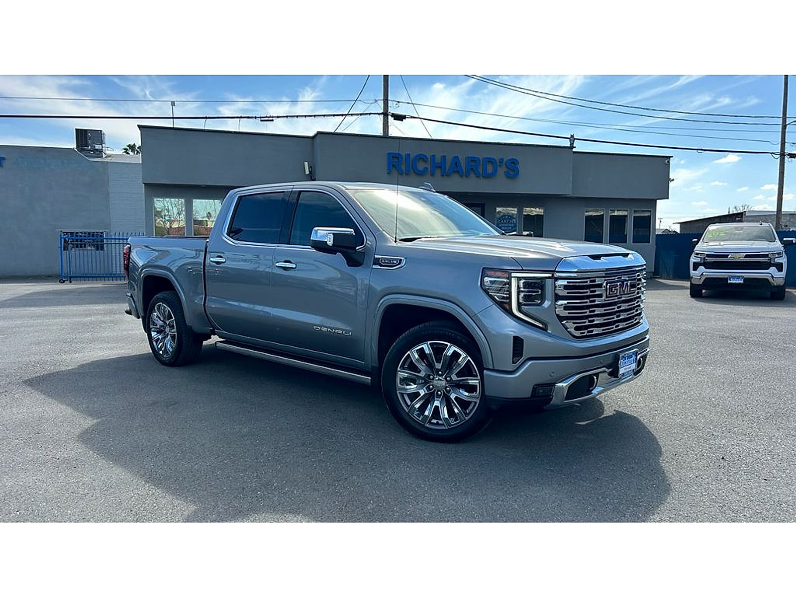 2024 GMC Sierra 4WD Crew Cab Short Box Denali's photo