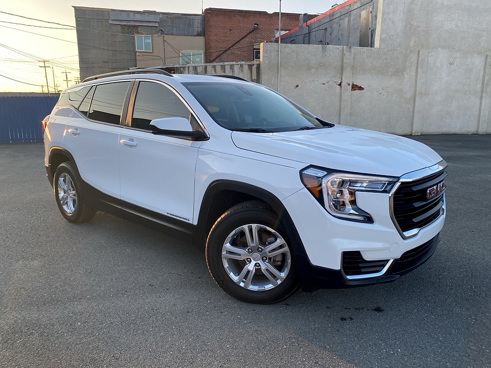 2022 GMC Terrain SLE FWD's photo