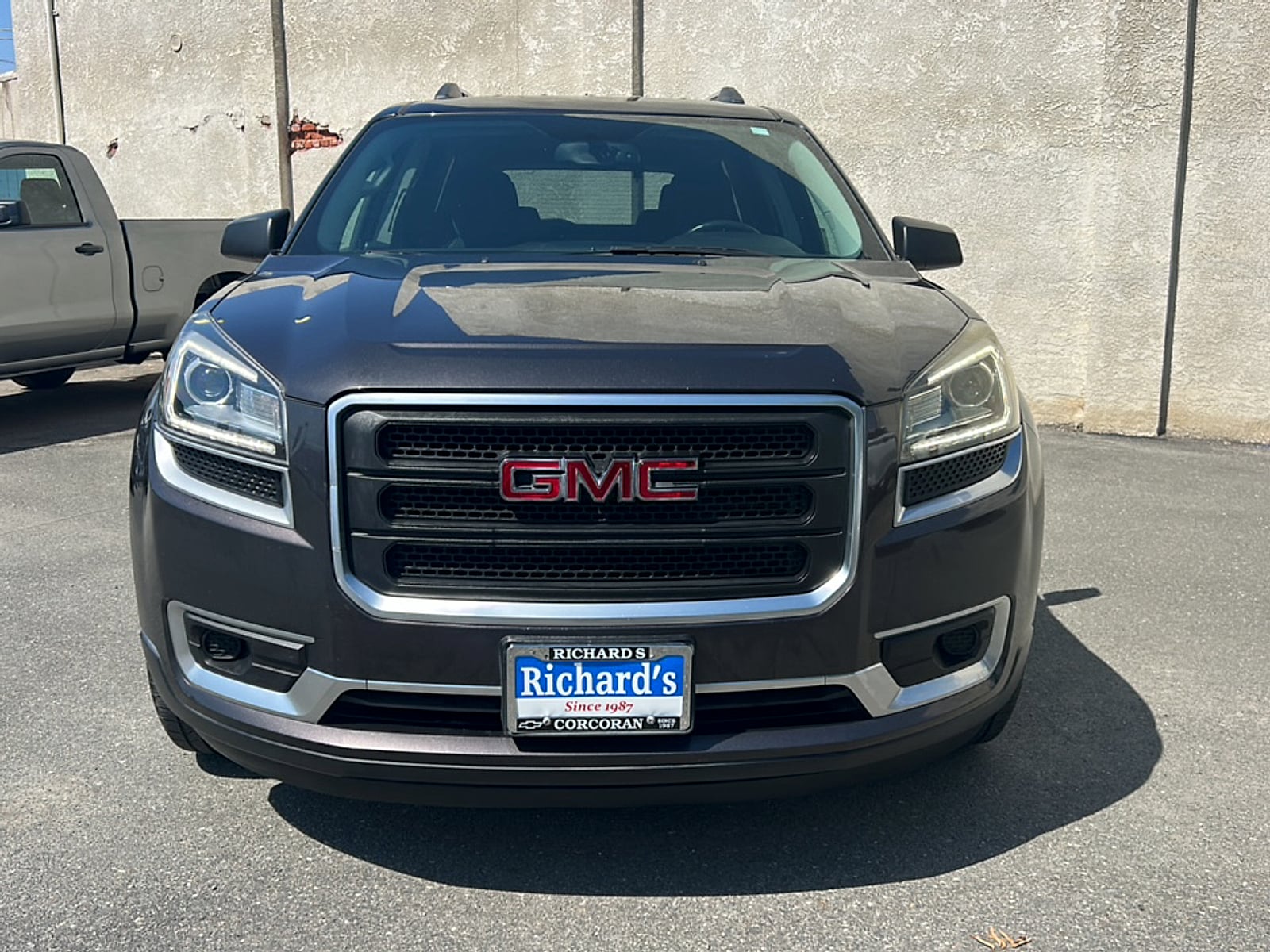 Used 2015 GMC Acadia SLE2 with VIN 1GKKRPKD0FJ333670 for sale in Corcoran, CA