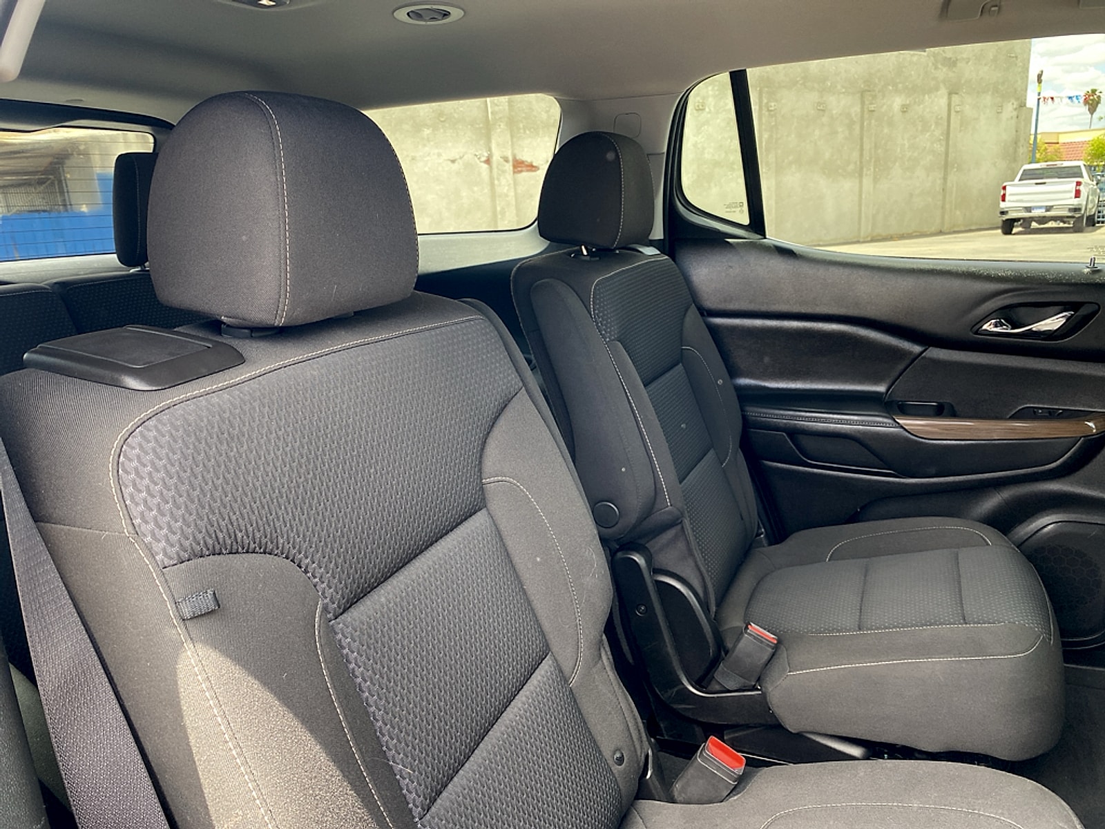 2023 GMC Acadia SLE - Photo 20