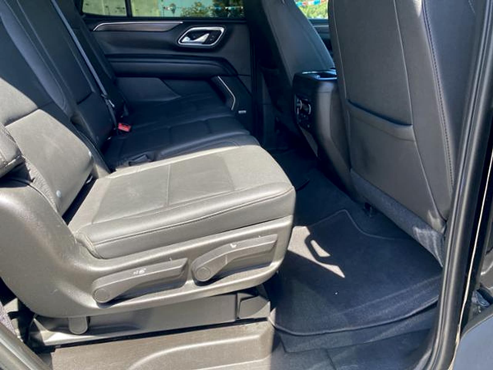 2021 Chevrolet Tahoe LT - Photo 21