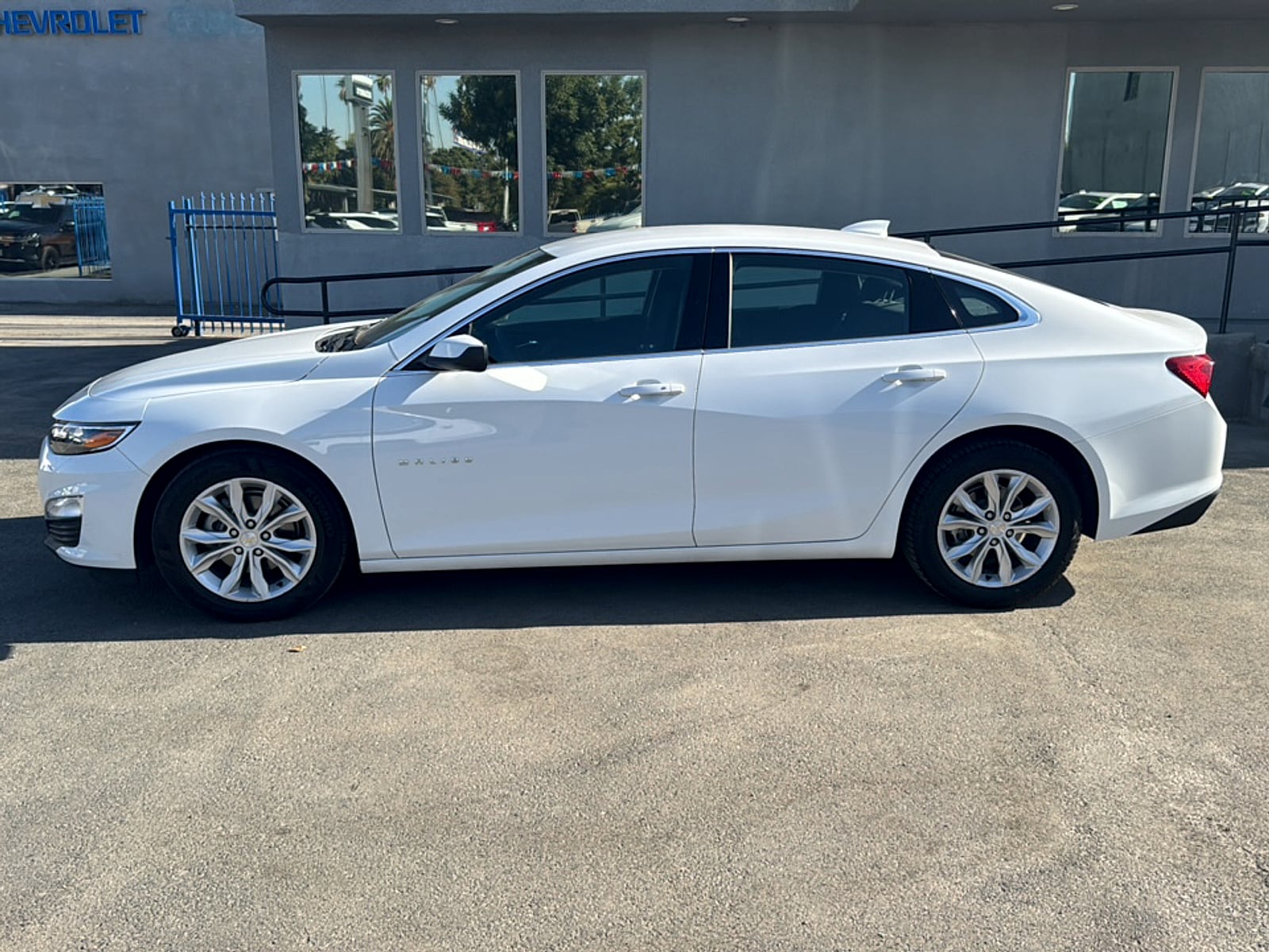 1G1ZD5ST6SF146654