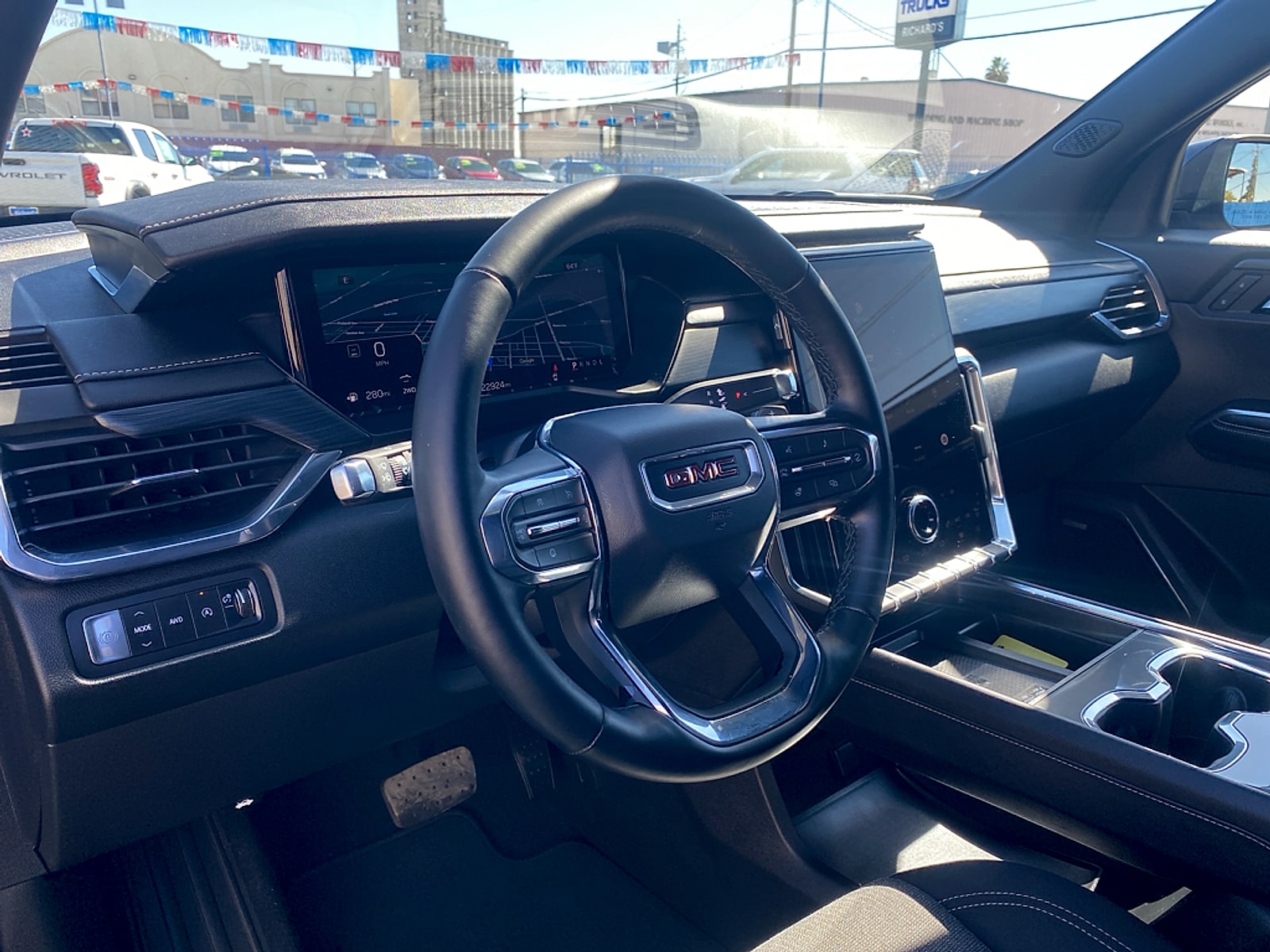 2025 GMC Acadia Elevation - Photo 23