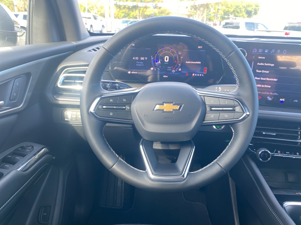 New 2026 Chevrolet Traverse LT SUV