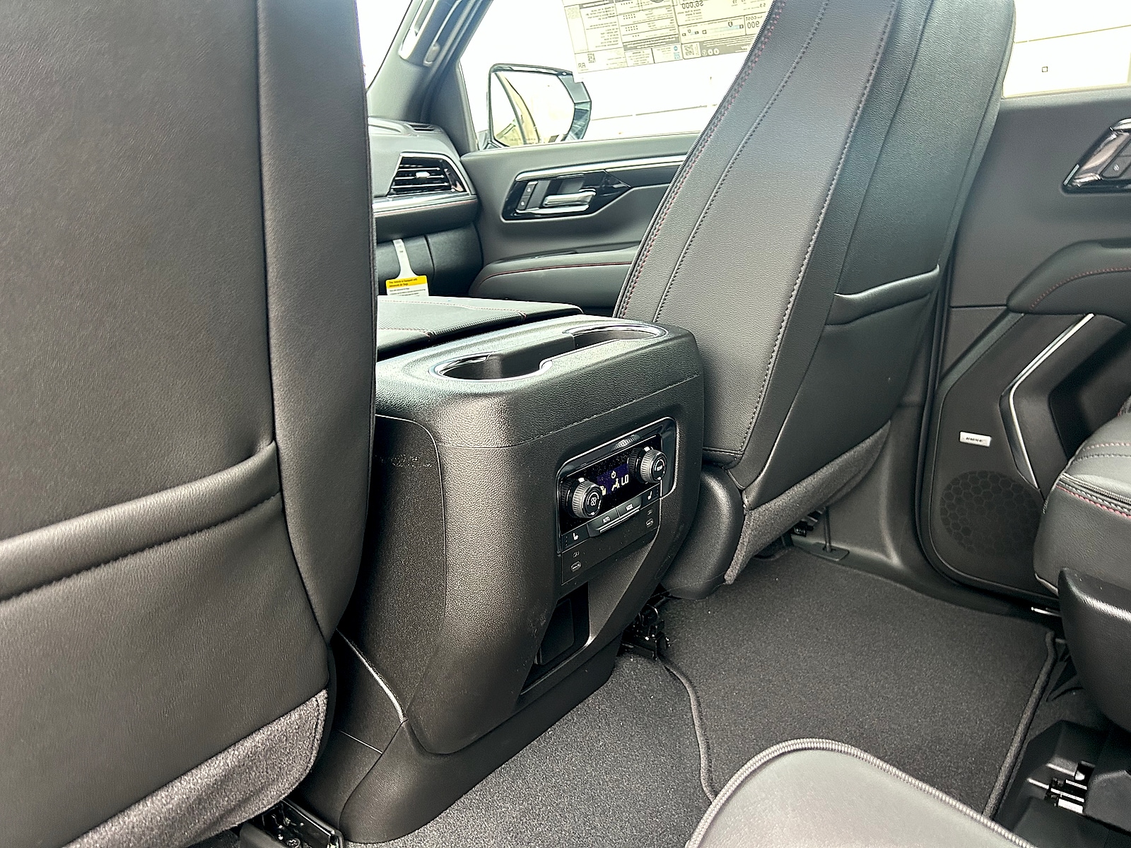 2026 Chevrolet Tahoe RST - Photo 27