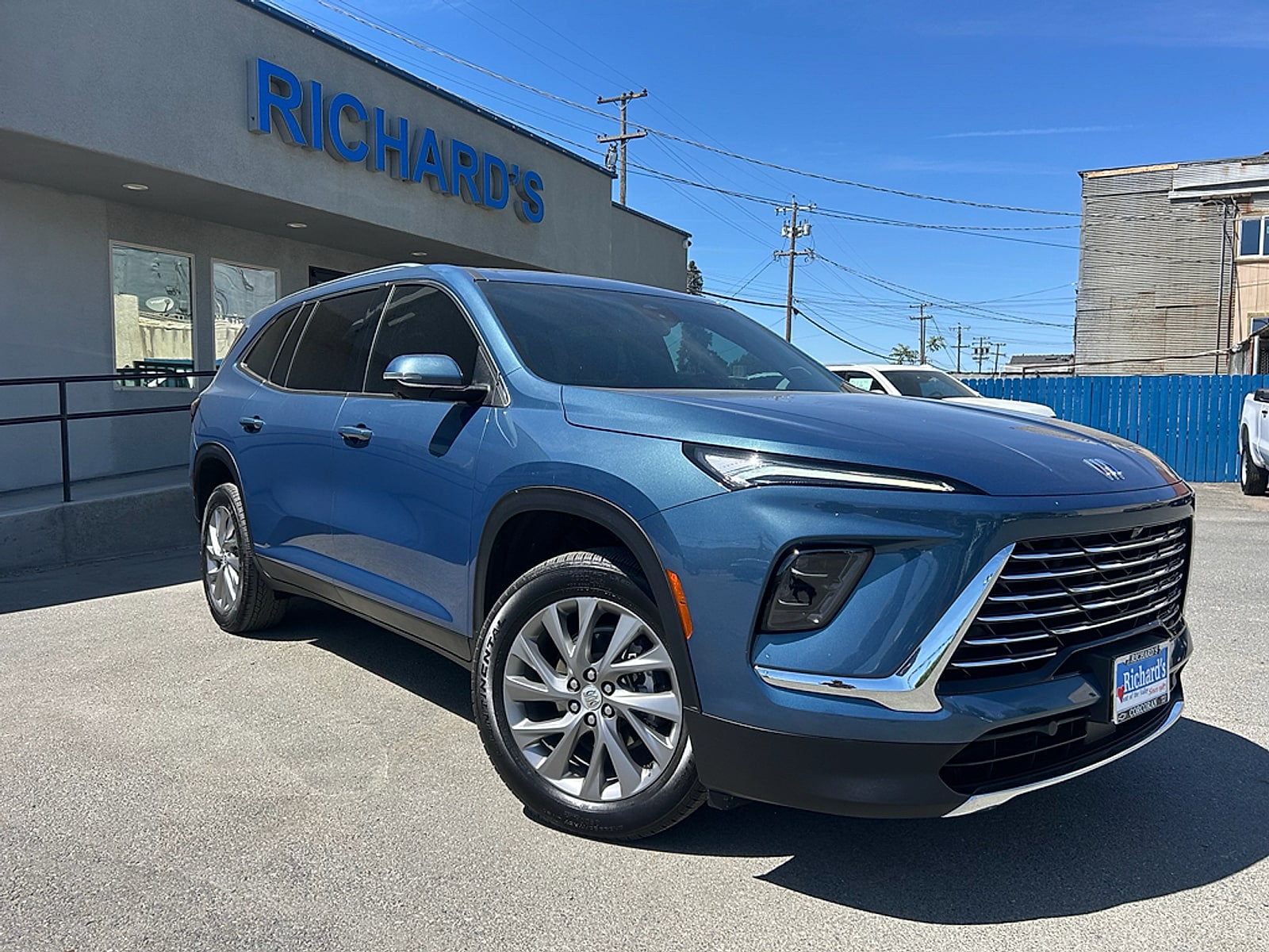 2025 Buick Enclave Preferred's photo