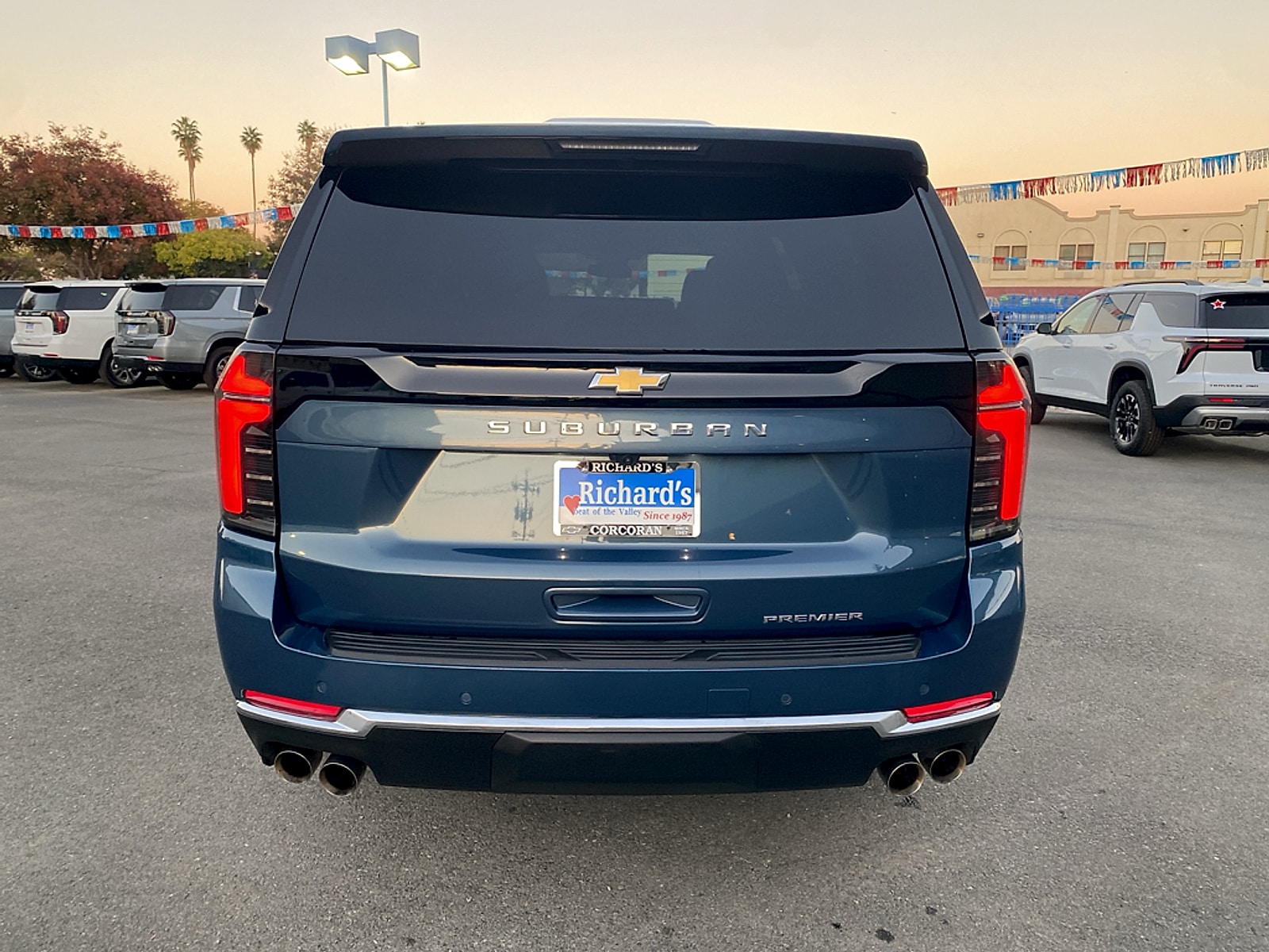 2025 Chevrolet Suburban Premier - Photo 12