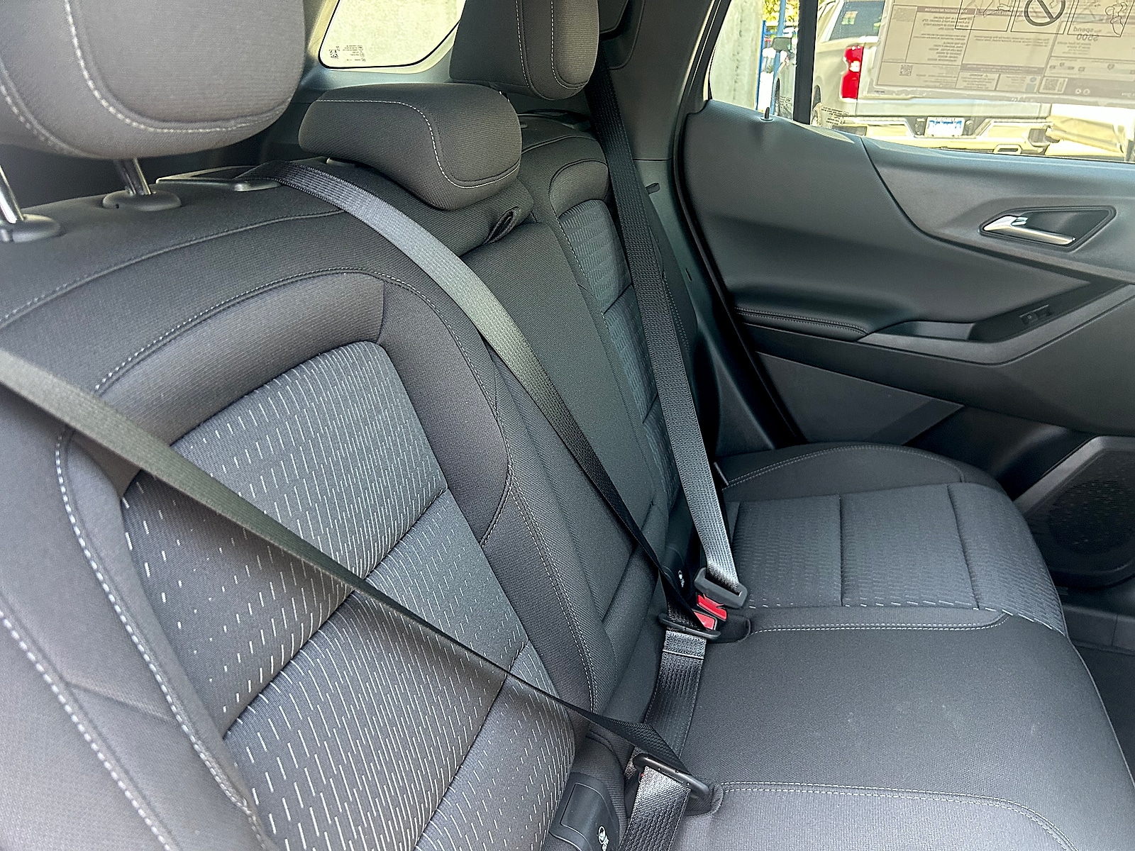 2027 Chevrolet Equinox LT - Photo 29