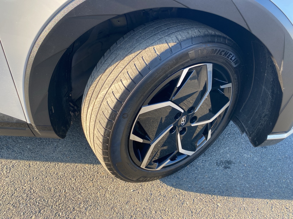 Used 2024 Hyundai IONIQ 5 SEL with VIN KM8KN4DE5RU286212 for sale in Corcoran, CA