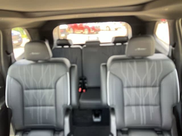 2025 Buick Enclave Avenir - Photo 12