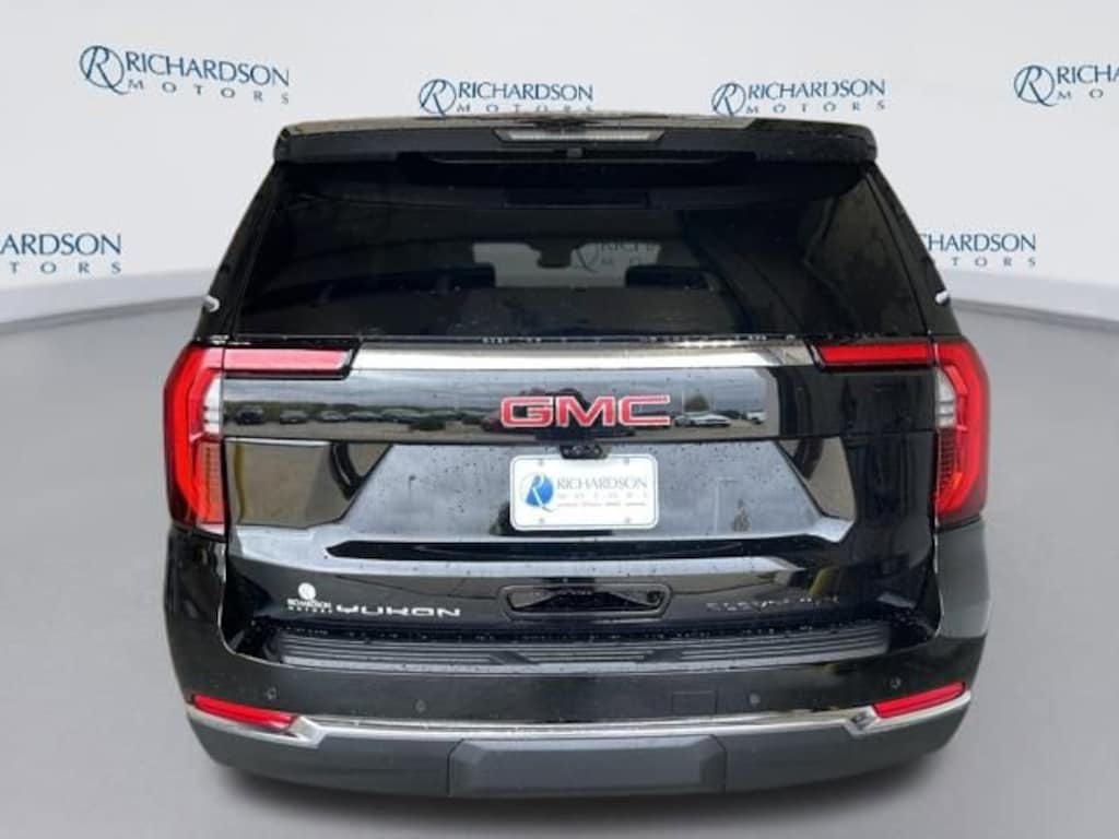 New 2026 GMC Yukon Elevation SUV