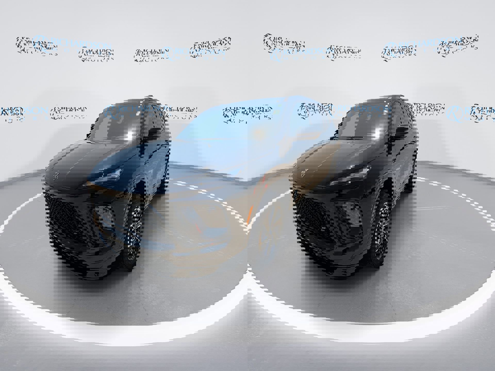 2025 Buick Enclave Sport Touring photo 4