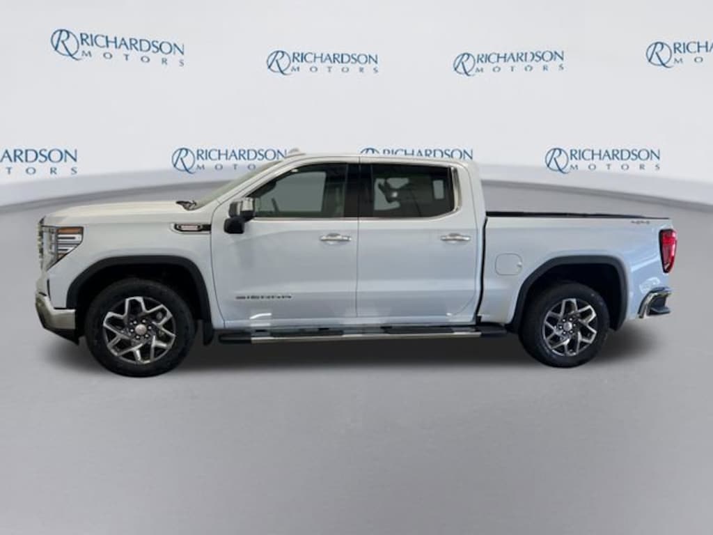 New 2026 GMC Sierra 1500 SLT Truck