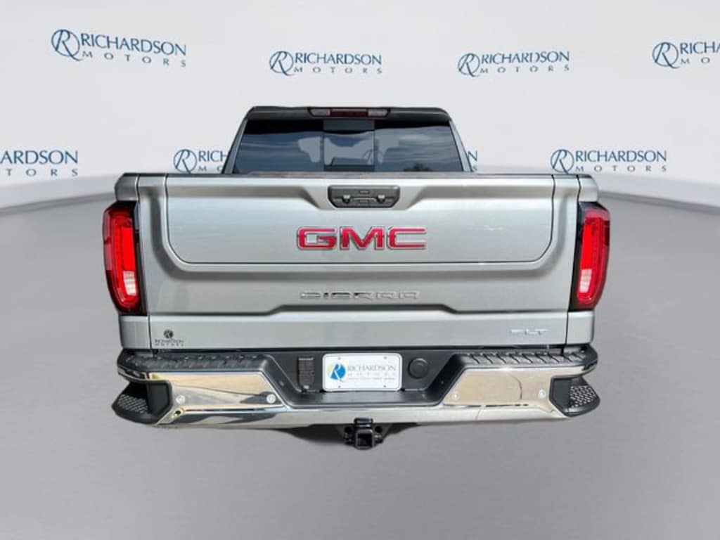 New 2026 GMC Sierra 1500 SLT Truck