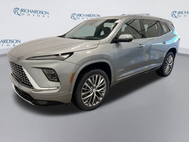 2026 Buick Enclave Avenir's photo