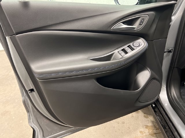 2026 Buick Encore GX Sport Touring - Photo 10