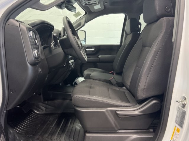 2026 GMC Sierra 2500HD Pro - Photo 9