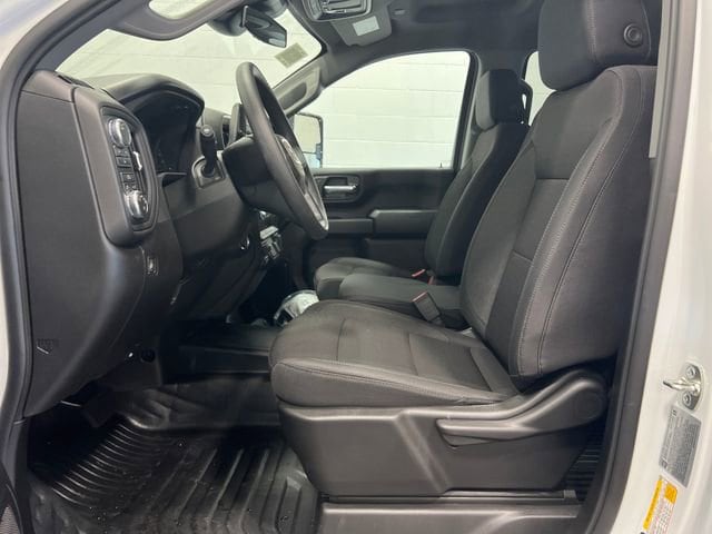 2026 GMC Sierra 2500HD Pro - Photo 9