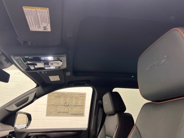 2026 GMC Yukon XL AT4 - Photo 15