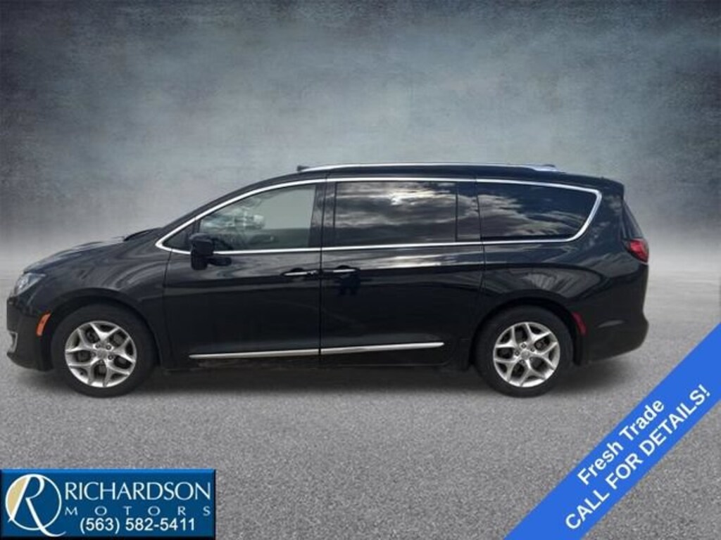 Used 2019 Chrysler Pacifica Touring L Plus