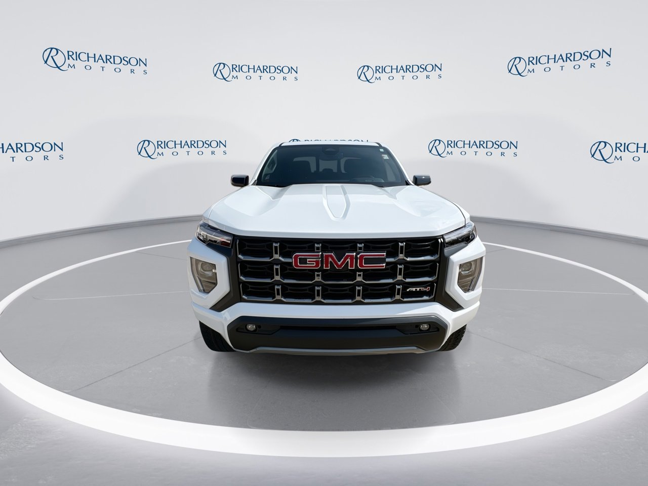 2025 Gmc Canyon AT4 photo 3