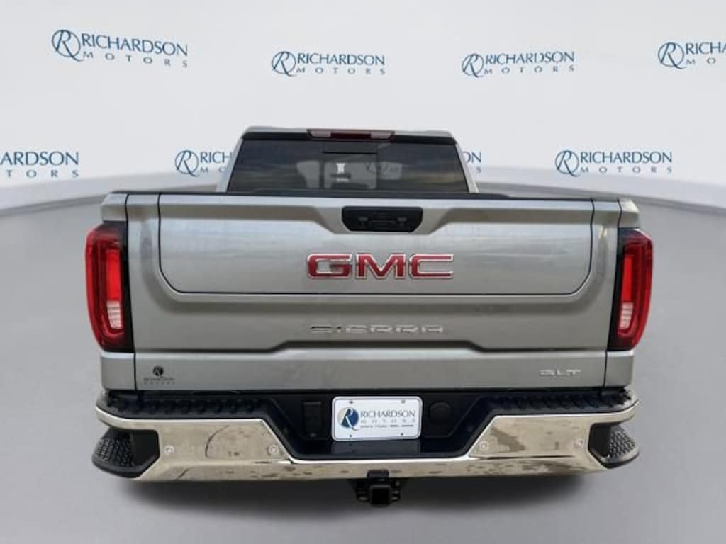 New 2026 GMC Sierra 1500 SLT Truck