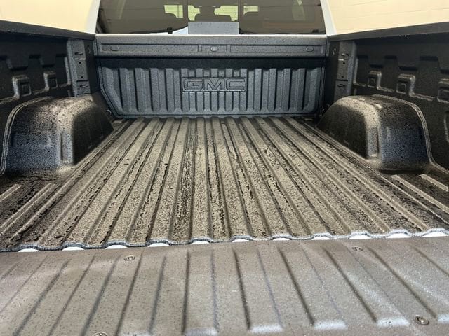 2026 GMC Sierra 1500 AT4 - Photo 16