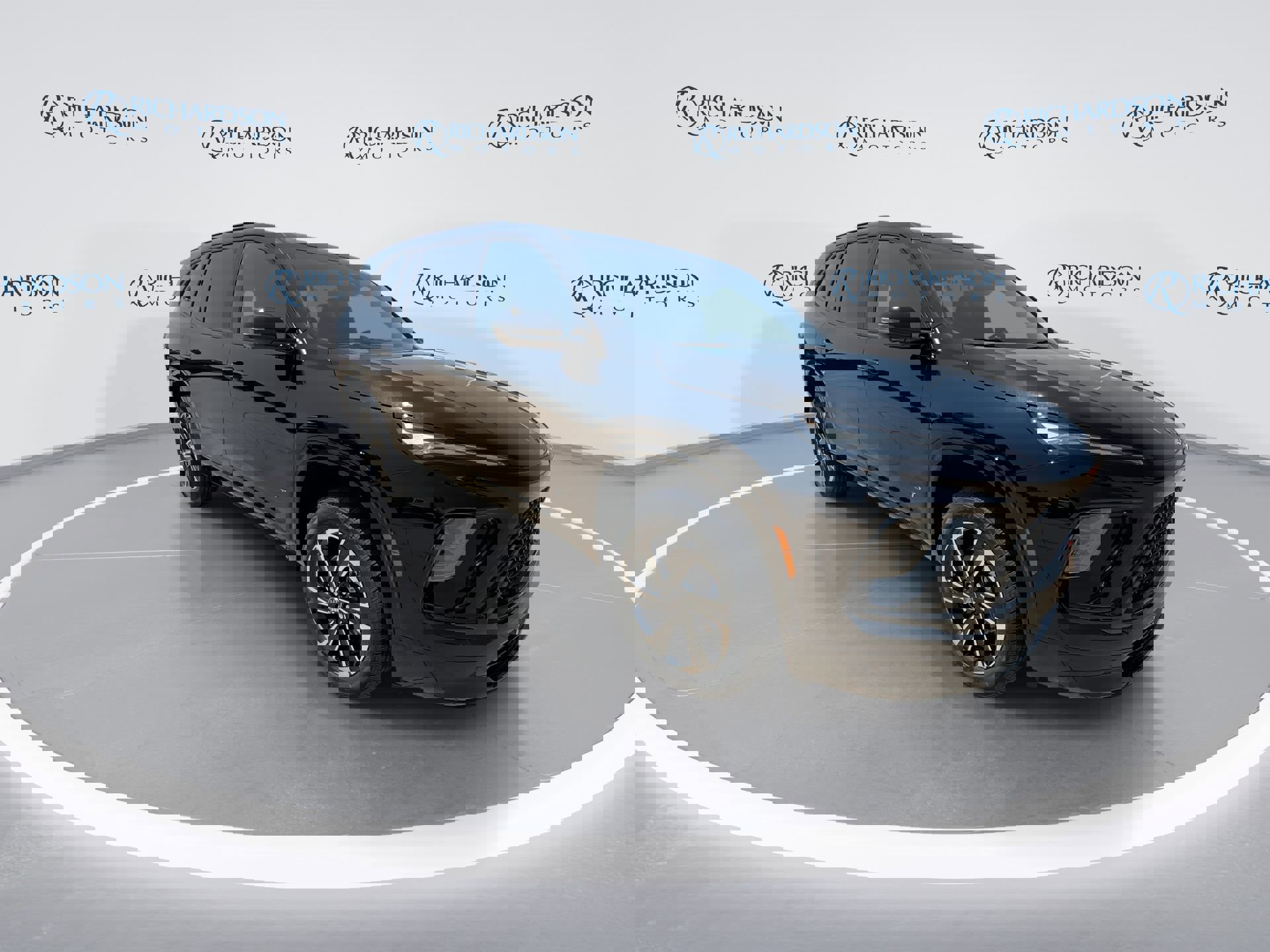 2025 Buick Enclave Sport Touring photo 2