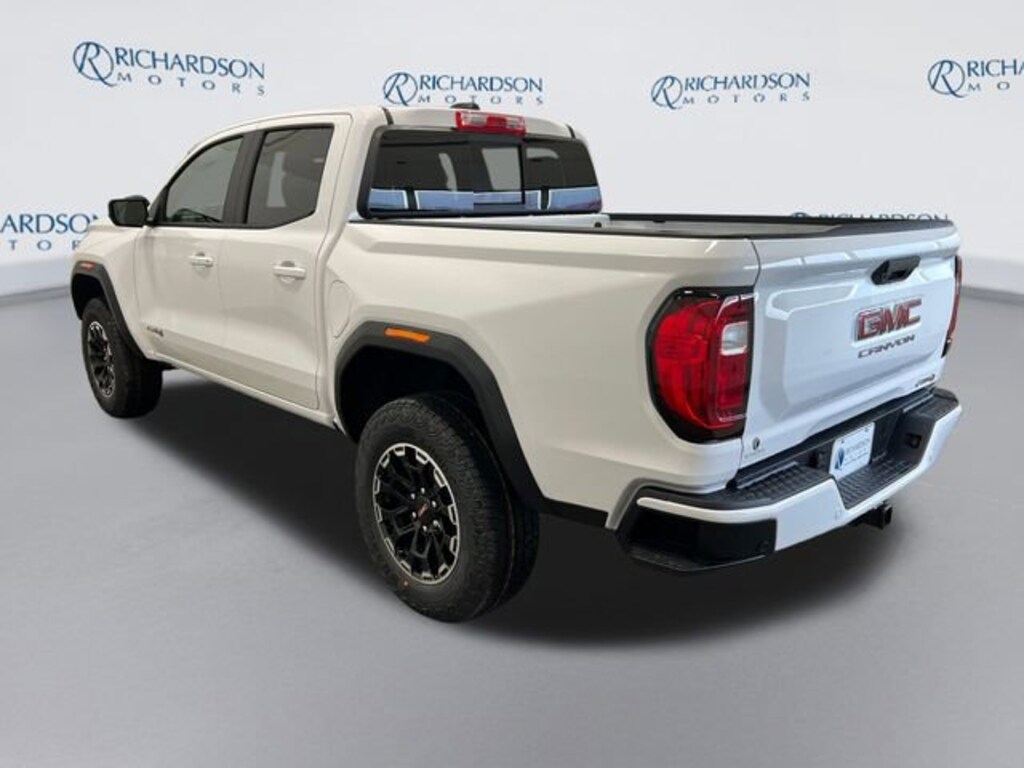 New 2026 GMC Canyon AT4 Truck