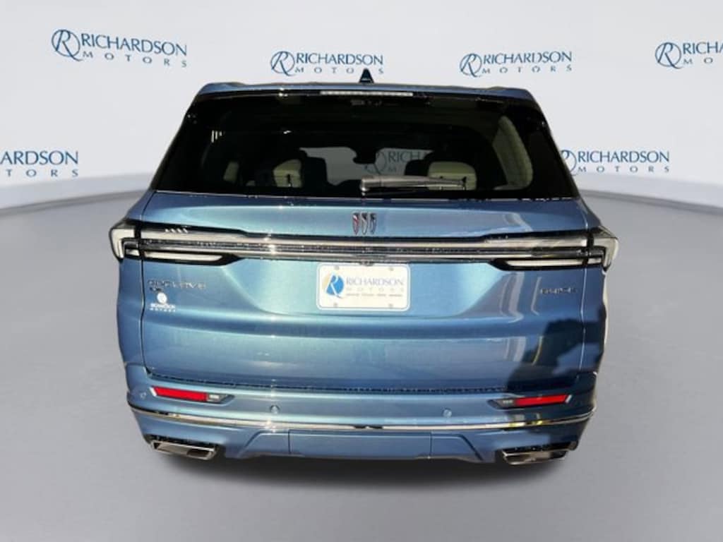 New 2026 Buick Enclave Avenir SUV