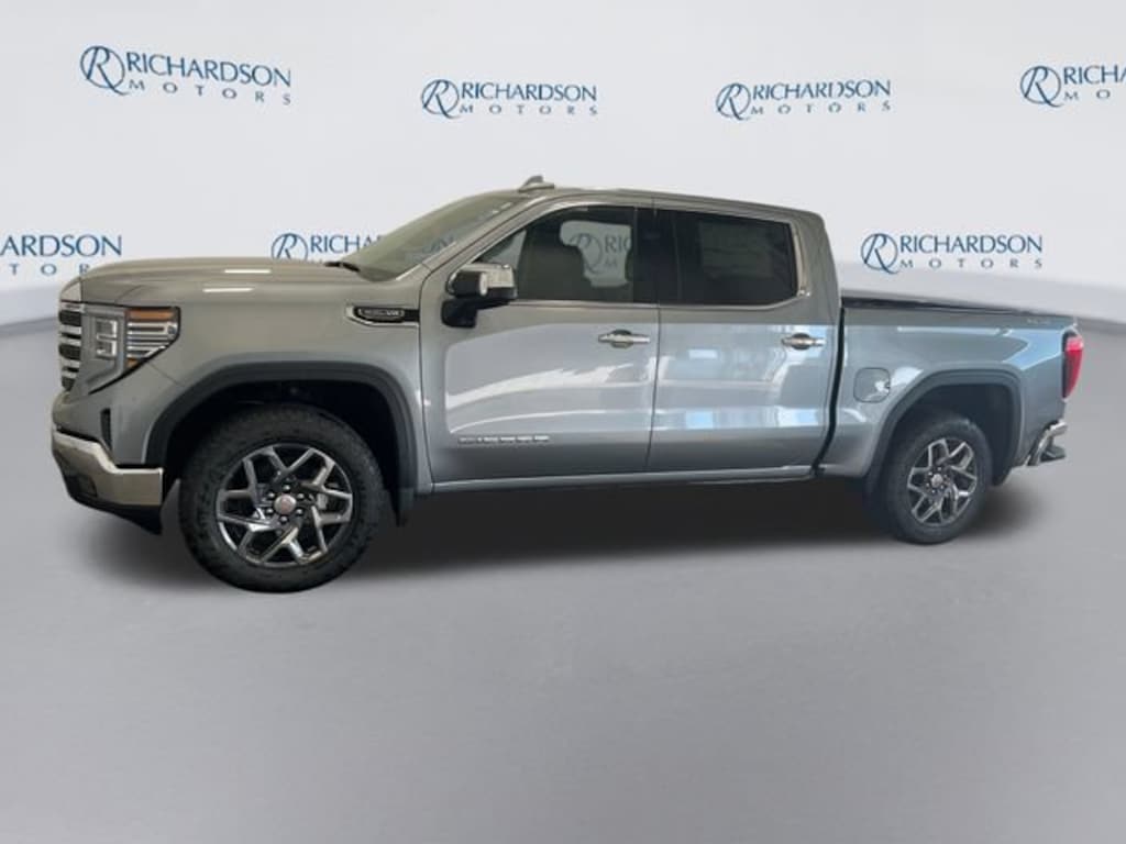 New 2026 GMC Sierra 1500 SLT Truck
