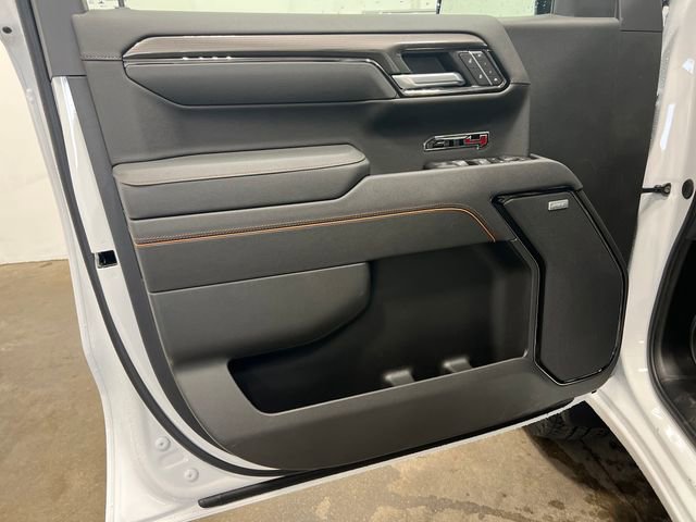 2026 GMC Sierra 1500 AT4 - Photo 10
