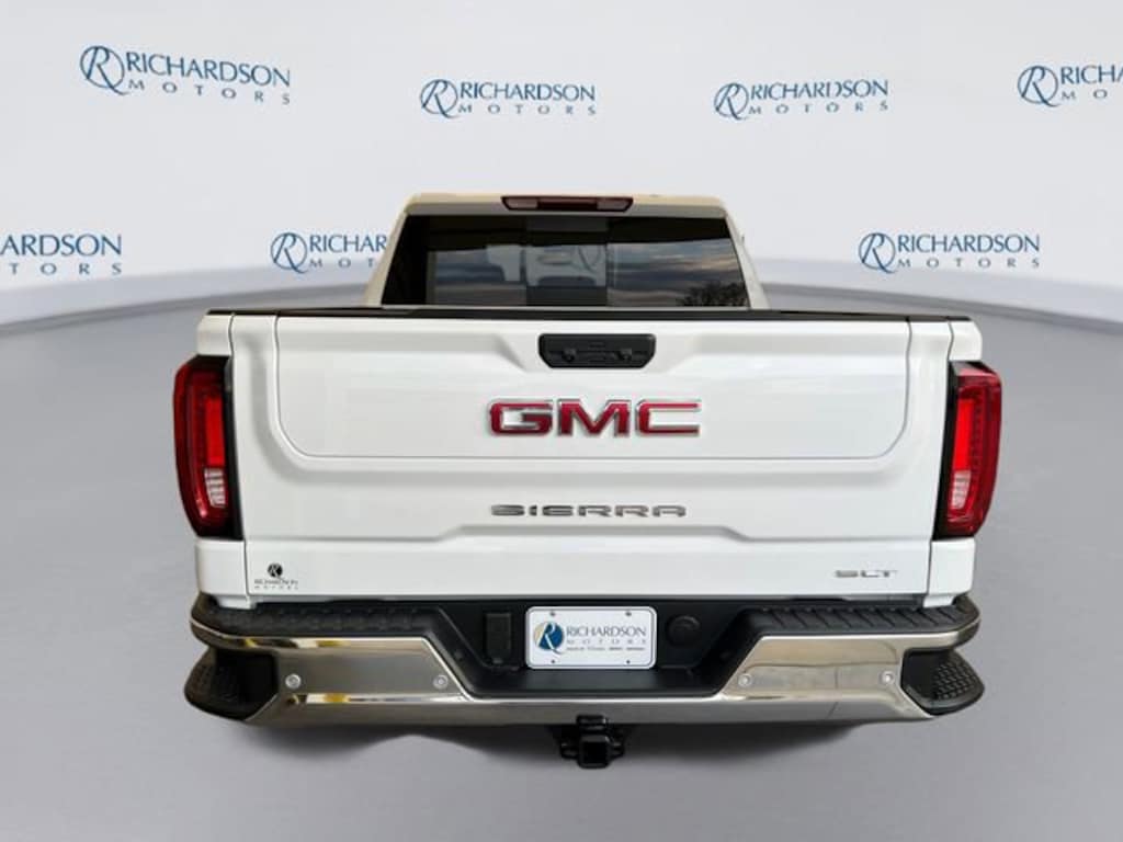 New 2026 GMC Sierra 1500 SLT Truck