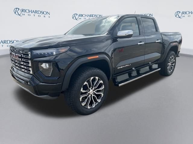 2026 GMC Canyon Denali's photo