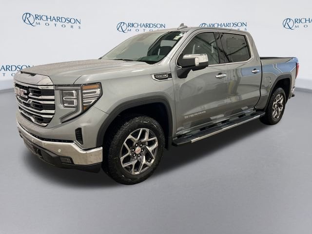 2026 GMC Sierra 1500 SLT's photo