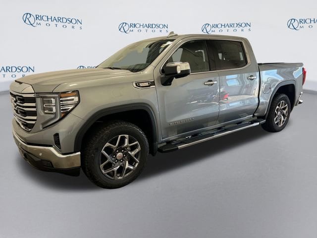2026 GMC Sierra 4WD Crew Cab Short Box SLT's photo