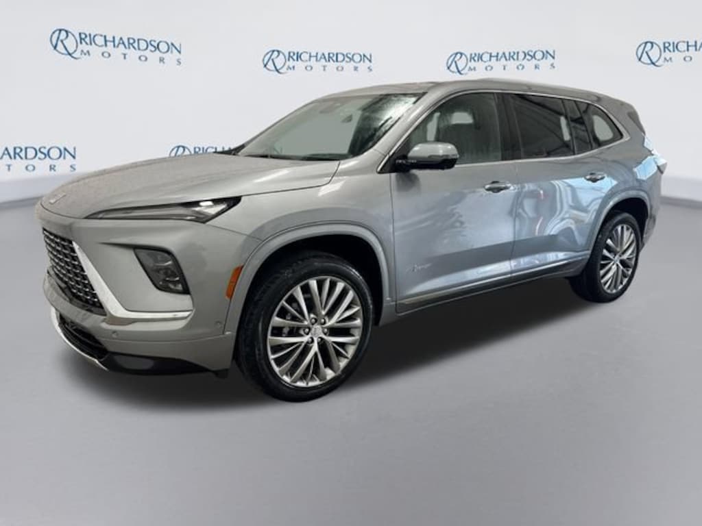 New 2026 Buick Enclave Avenir SUV