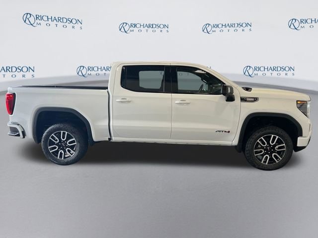 2026 GMC Sierra 1500 AT4 - Photo 6