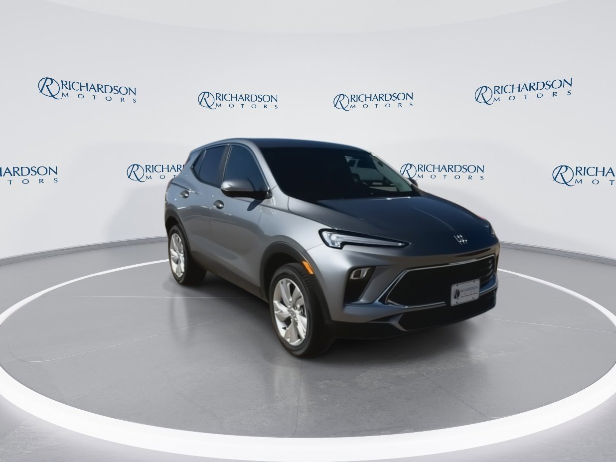 2025 Buick Encore GX Preferred photo 2