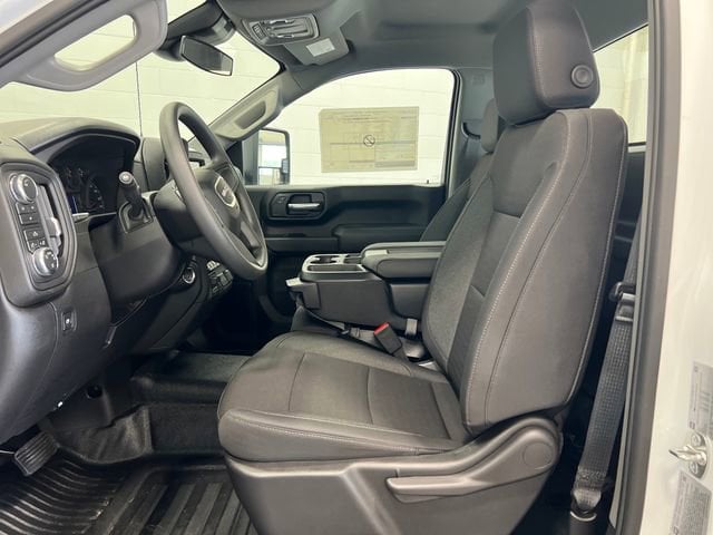 2026 GMC Sierra 2500HD Pro - Photo 9