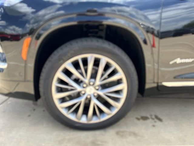 2025 Buick Enclave Avenir - Photo 10