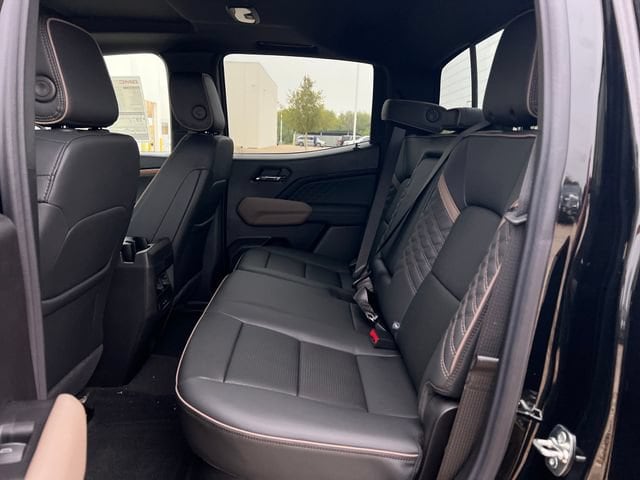 2026 GMC Canyon Denali - Photo 18