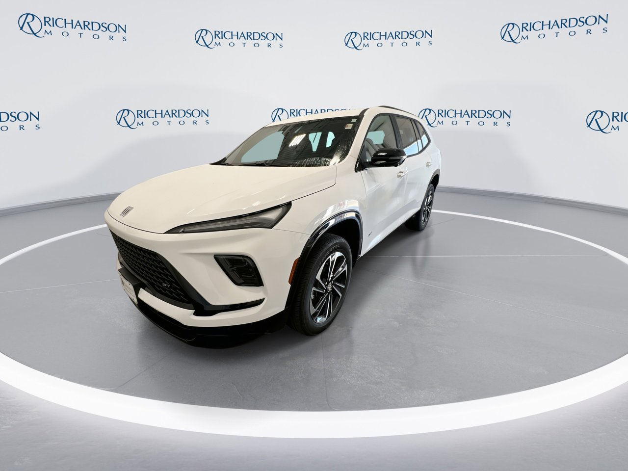 2026 Buick Enclave Sport Touring photo 4