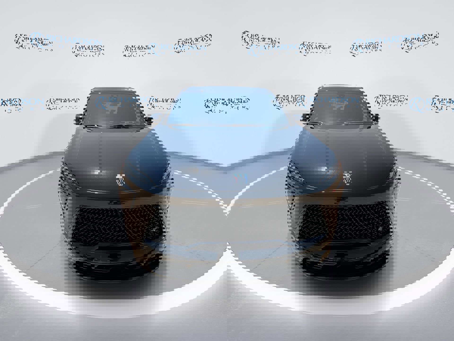 2025 Buick Enclave Sport Touring photo 3