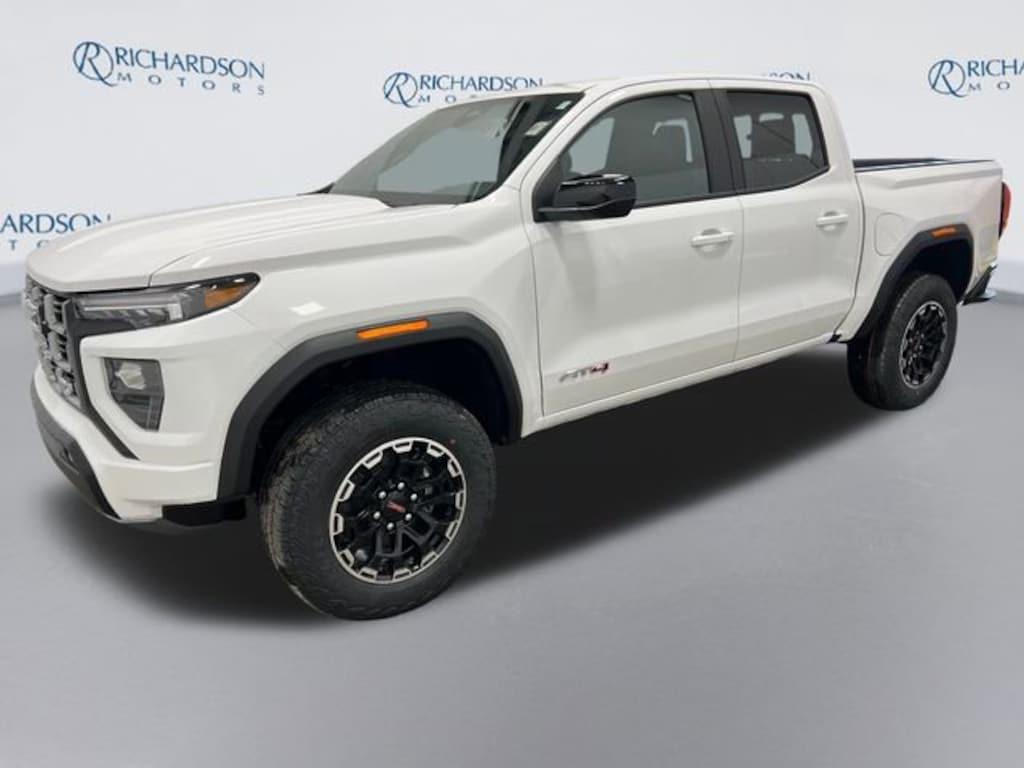 New 2026 GMC Canyon AT4 Truck