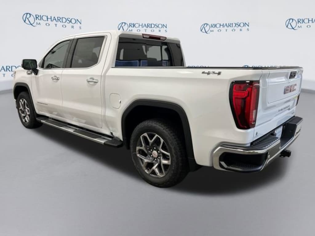 New 2026 GMC Sierra 1500 SLT Truck