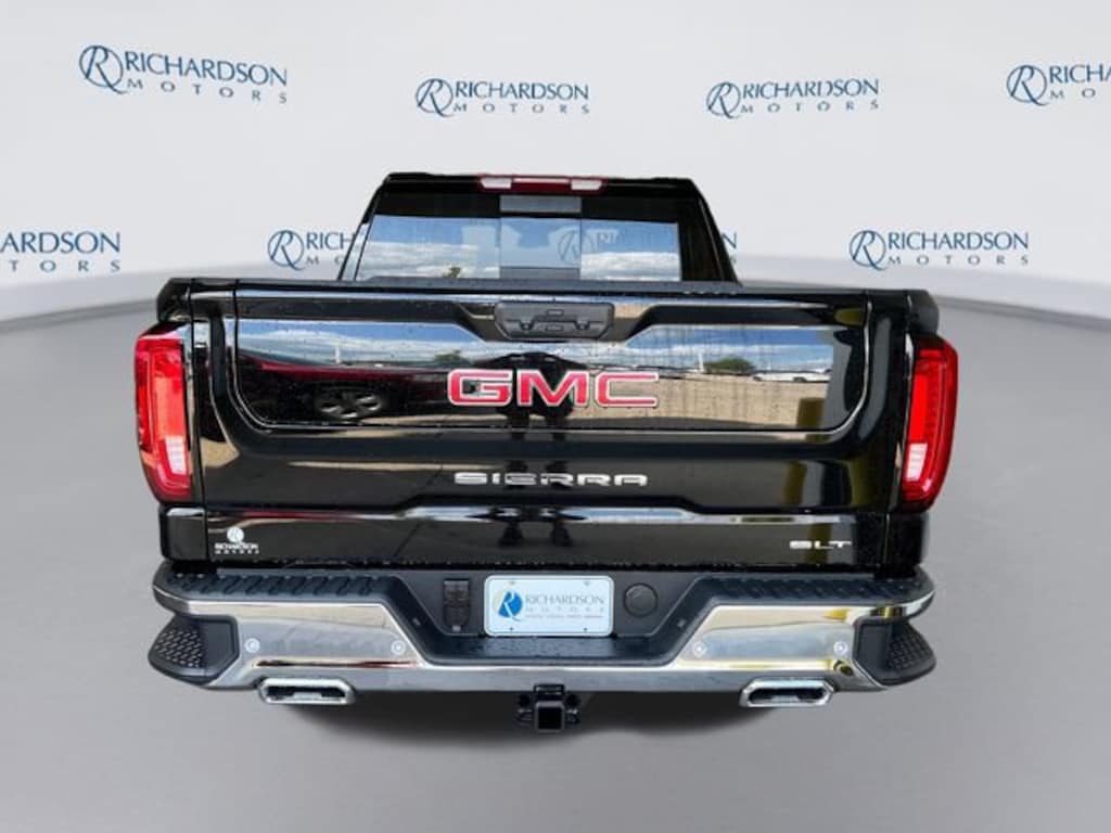 New 2026 GMC Sierra 1500 SLT Truck